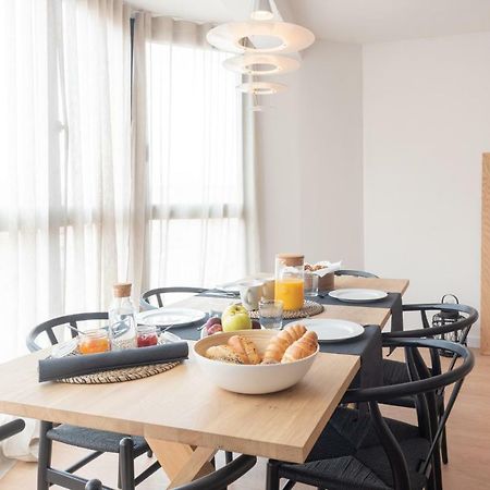 Petit Luxe L'Atic Apartment ตาราสซา ภายนอก รูปภาพ