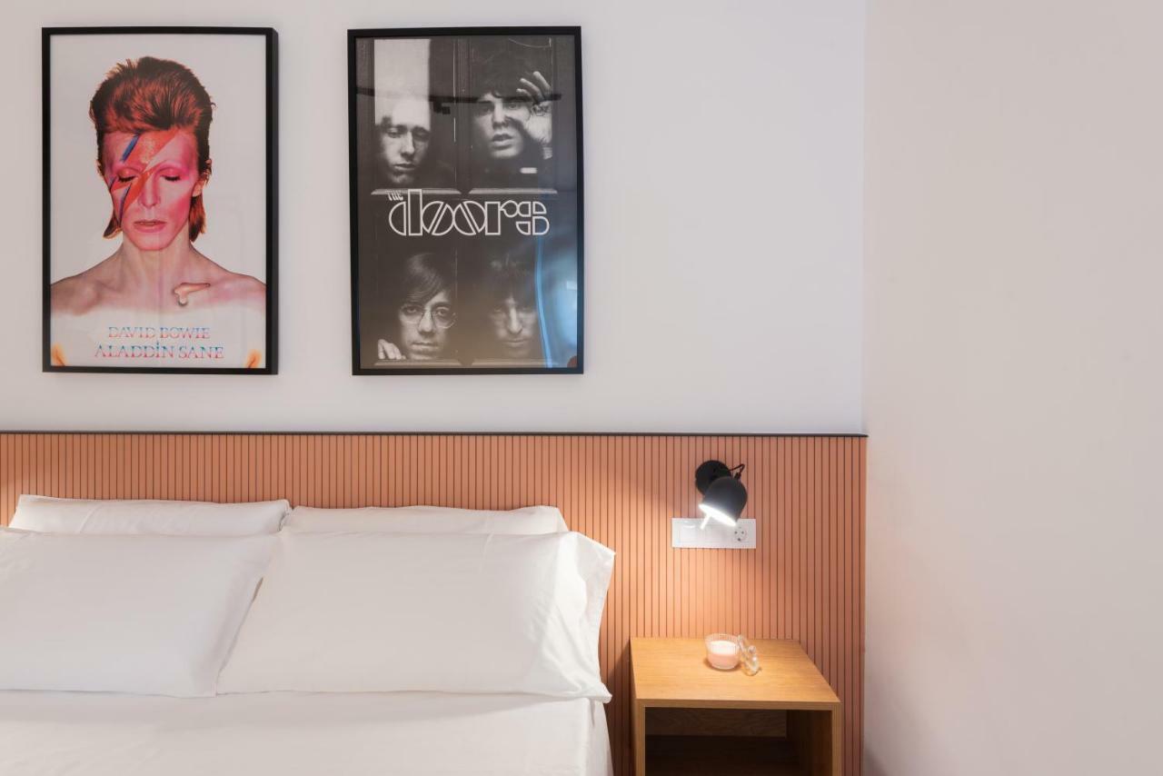 Petit Luxe L'Atic Apartment ตาราสซา ภายนอก รูปภาพ